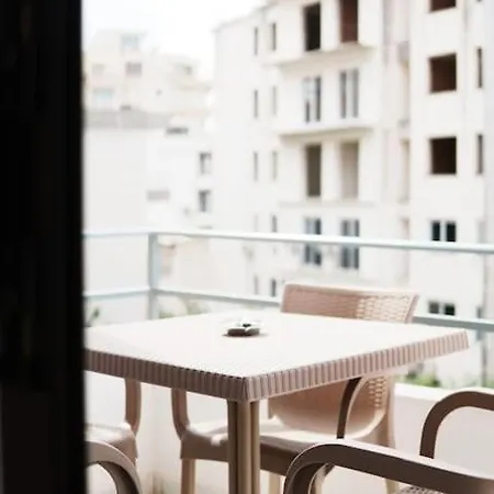 Master Tours & * Sarandë