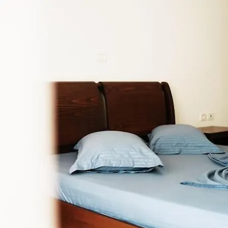 Master Tours & * Sarandë