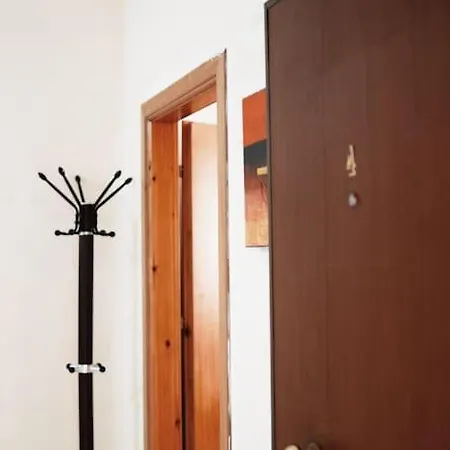 Apartment Master Tours &
